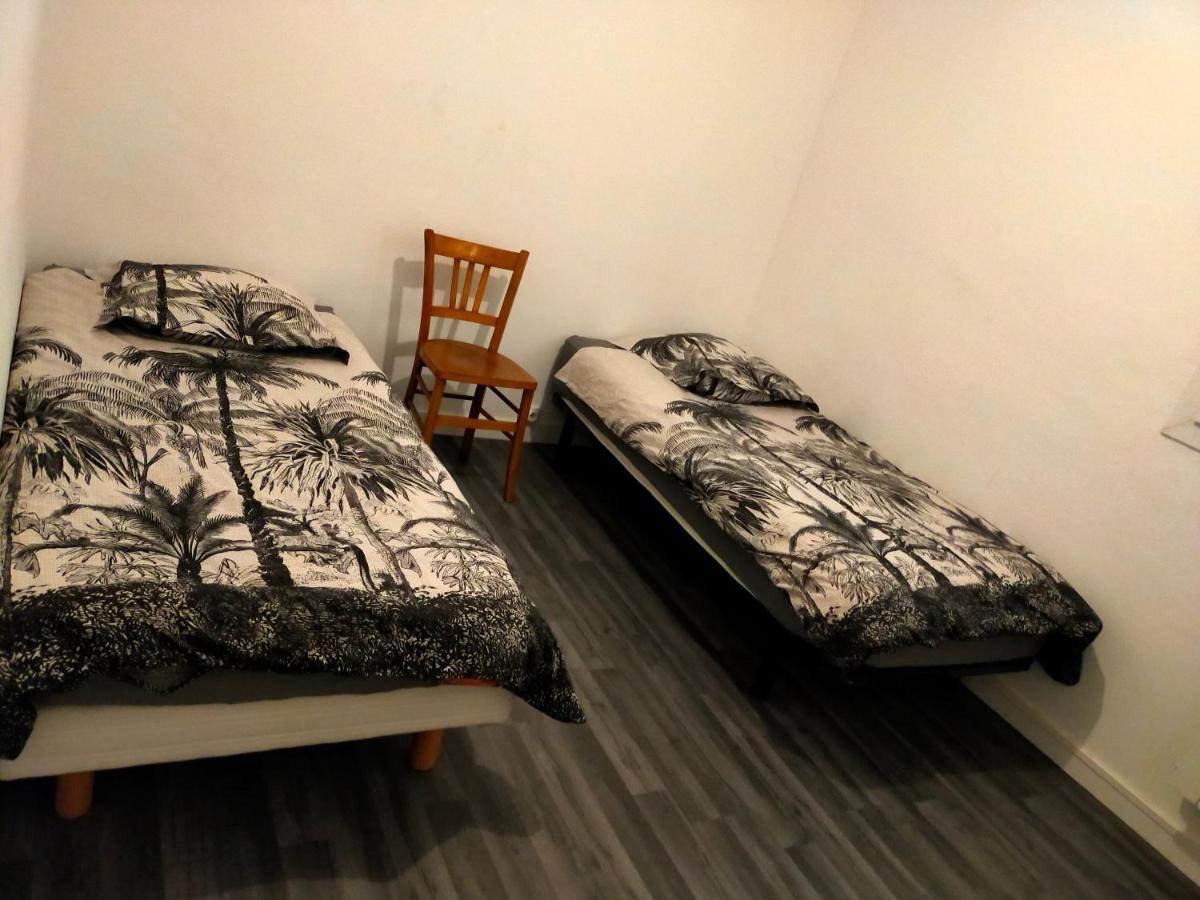 Appartement En Duplex Au 3Ieme Etage Sans Ascenseur Hyères Екстериор снимка